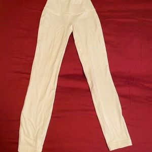 Lulu leggings size 2